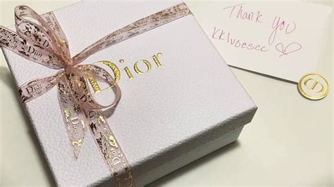 service dior|does dior give away money.